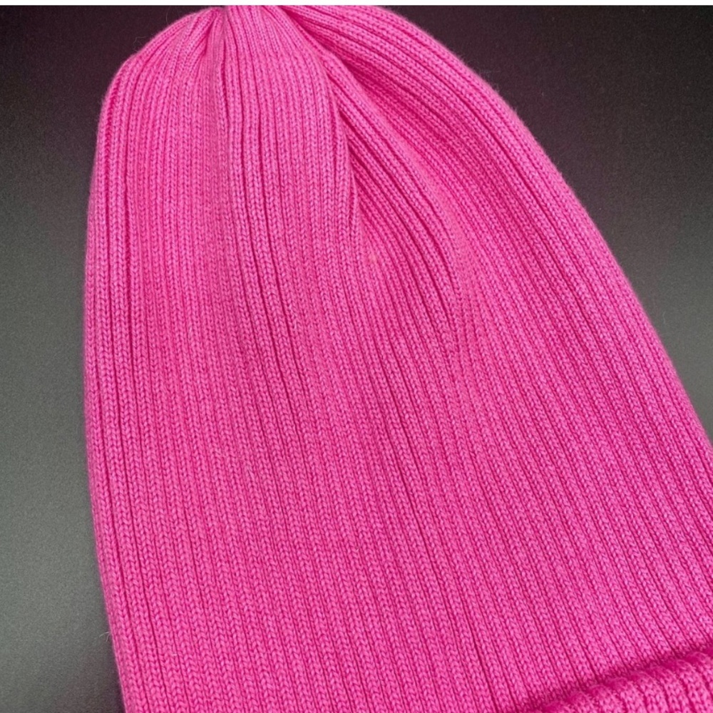 NWOT Free People Outside the Lines Bubblegum Pink Beanie - Picture 6 of 7